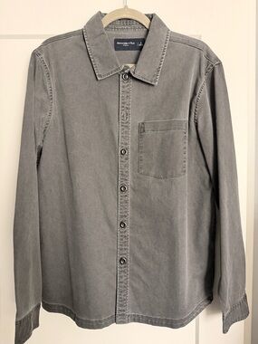 Abercrombie & Fitch Men's Lightweight Shirt Jacket in Faded Gray